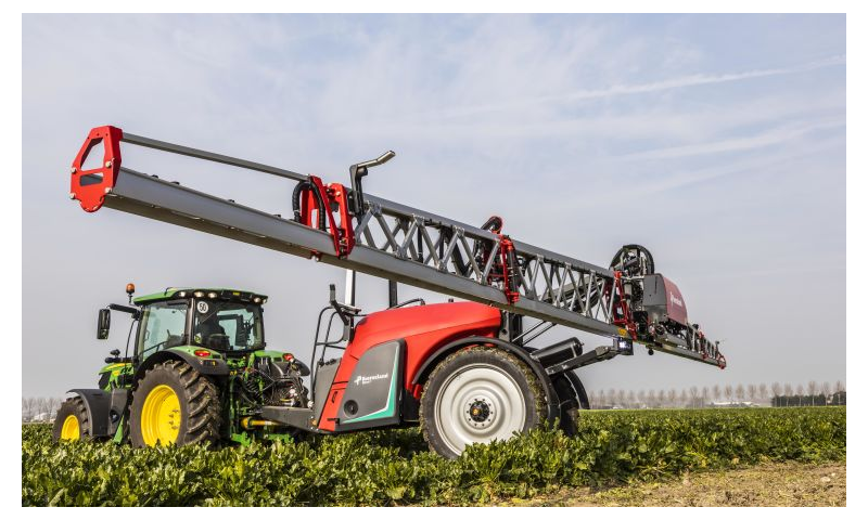 Kverneland iXtrack T3 Trailed Sprayer