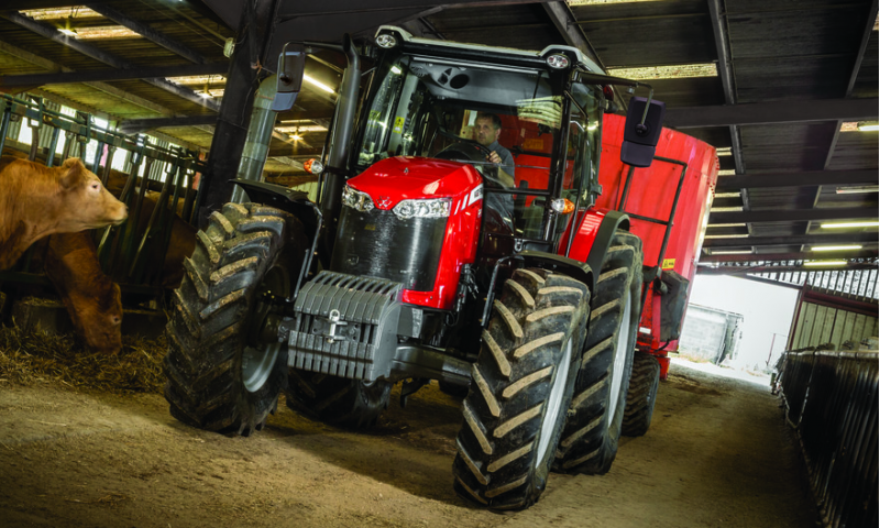 Massey Ferguson 5700 | 95-135 HP