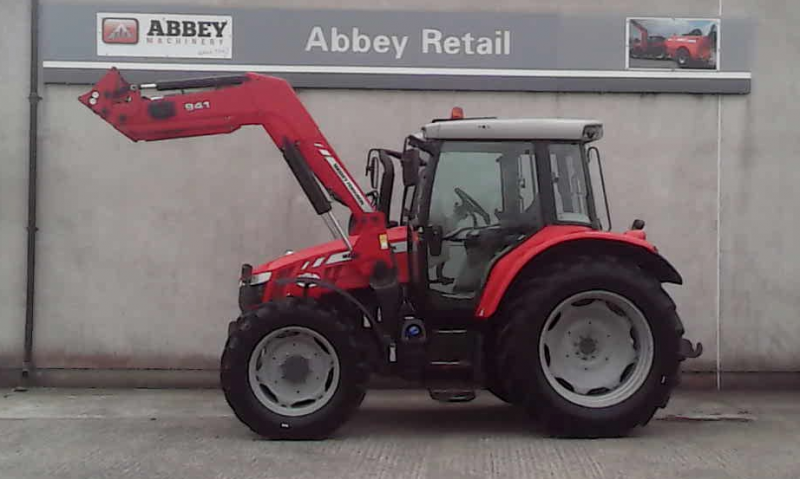 Massey Ferguson 5612